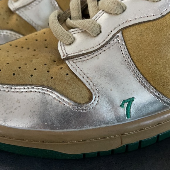 Nike Dunk High Pro SB \'Lucky\' main image 9